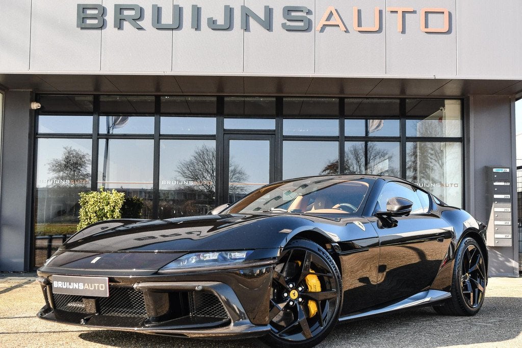 Ferrari 12Cilindri 6.5 V12 |Carbon In& Exterieur|Burmester|E, Auto's, Ferrari, Gebruikt, Euro 6, 12 cilinders, Zwart