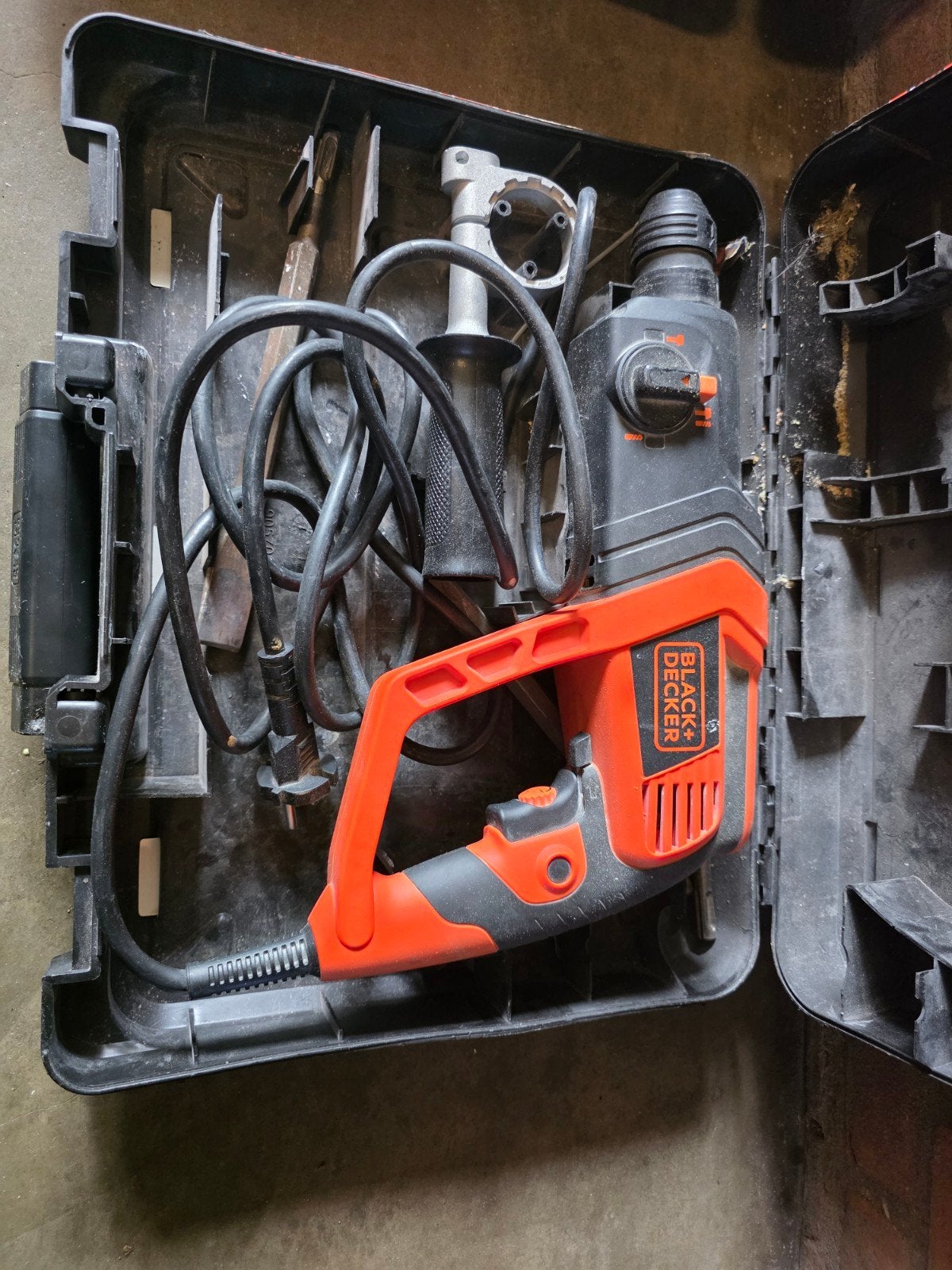 Black+Decker Boorhamer met accessoires, Doe-het-zelf en Verbouw, Boor- en/of Breekhamer, Ophalen of Verzenden, Klopboormechanisme