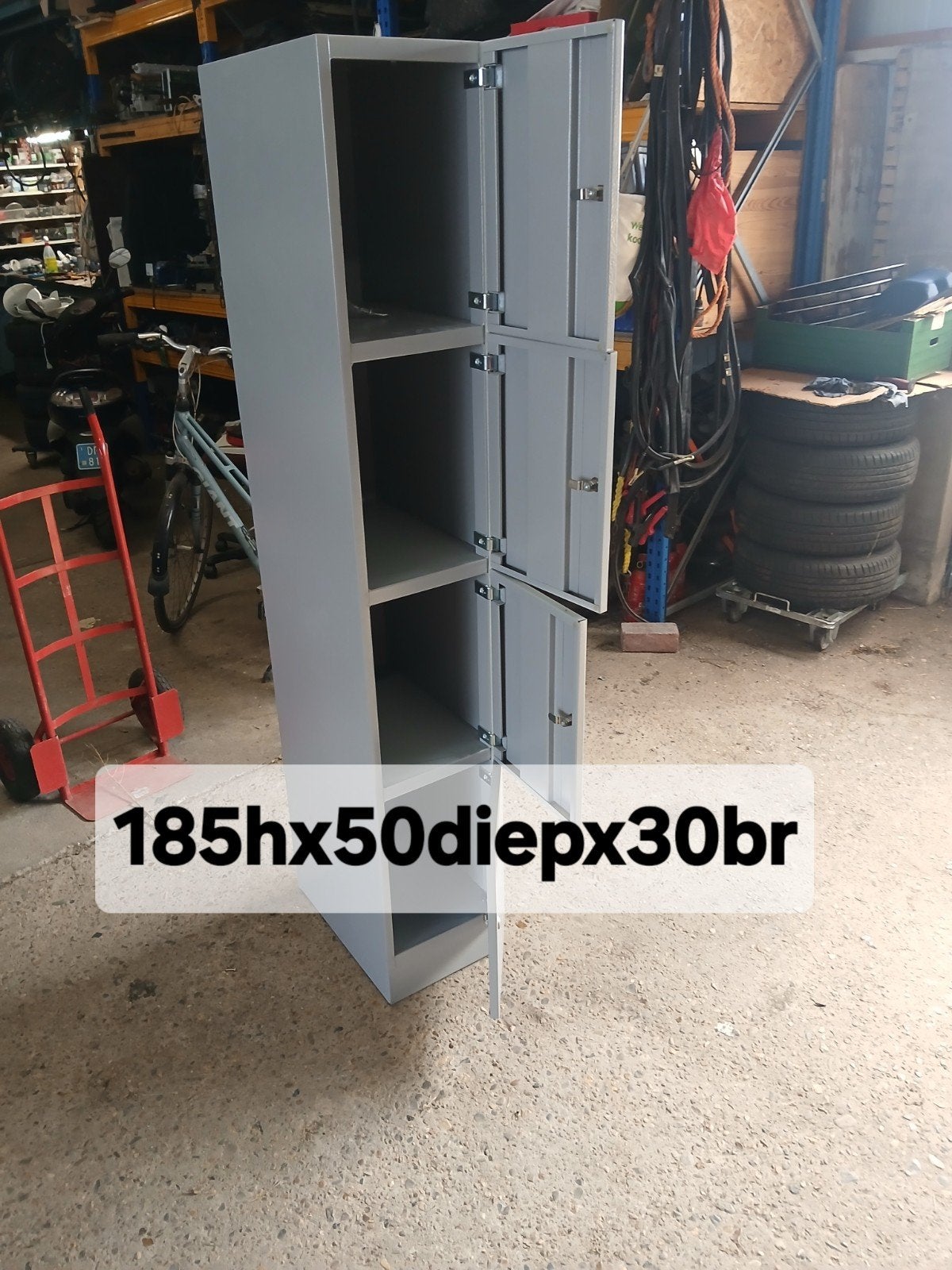 locker kast 4 vaks, Ophalen