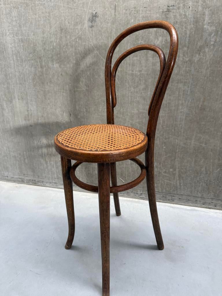 Thonet Kinderstoel Beuken Bentwood ca. 1890, Antiek en Kunst, Antiek | Meubels | Stoelen en Banken, Ophalen of Verzenden