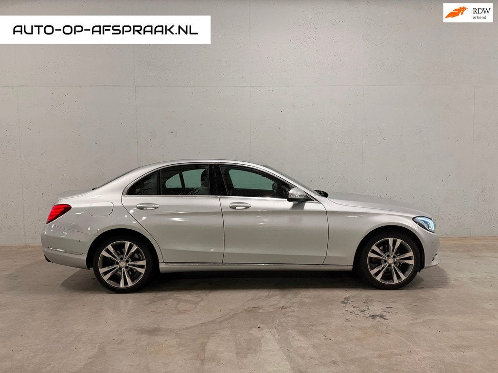 Mercedes-Benz C-klasse 180 AMG Navi Airco Cruise Control PDC, Auto's, Mercedes-Benz, Gebruikt, Bedrijf, Handgeschakeld, Sedan