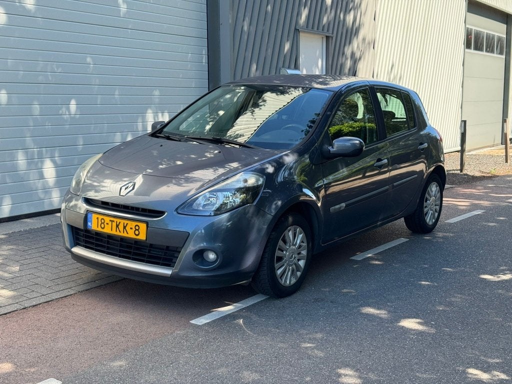 Renault Clio 1.2 TCe Collection (bj 2012), Startonderbreker, Euro 5, Gebruikt, 4 cilinders