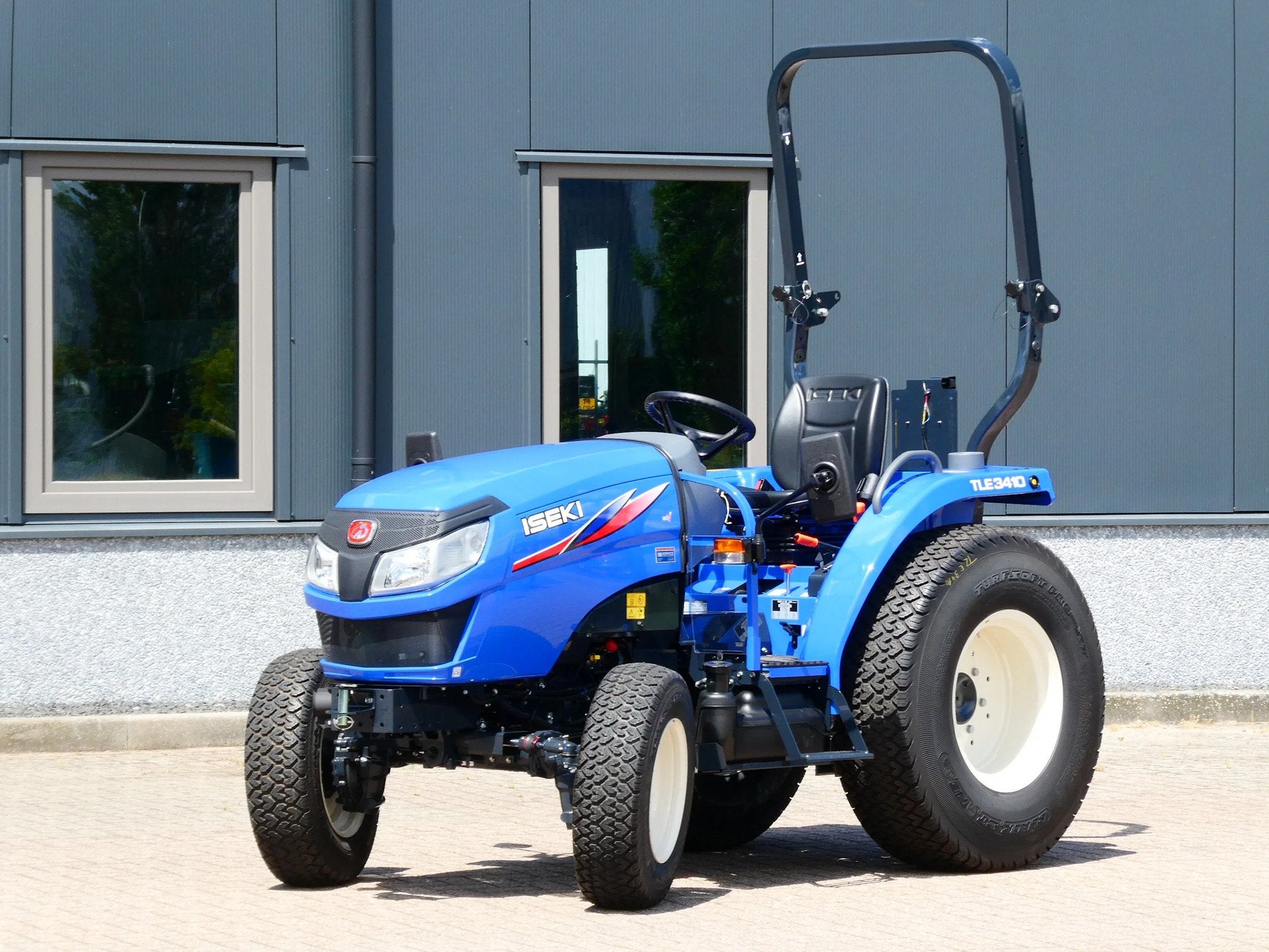 Iseki TLE3410 4wd HST / 0001 Draaiuren / Gazonbanden, Overige merken, Gebruikt, De Maalstroom 3
8255 RN  Swifterbant, VM Service