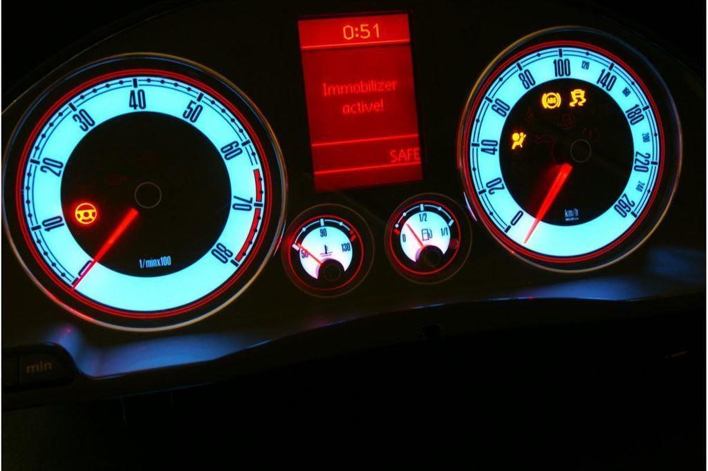 VW Golf 5 - Indiglo Tellerplaten, Ophalen of Verzenden, MJ-Carstyling, Info@mj-carstyling.net, Sibeliusstraat 81 5011JH Tilburg