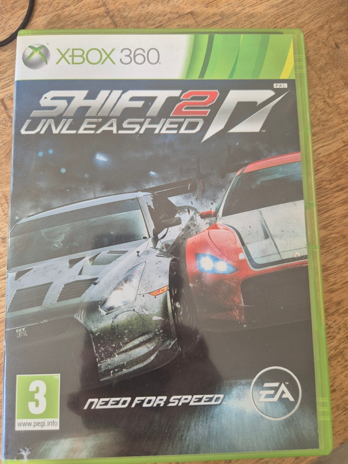 Shift 2 Unleashed - Xbox 360 Race Simulatie Game, Online, Verzenden, 1 speler, Racen en Vliegen