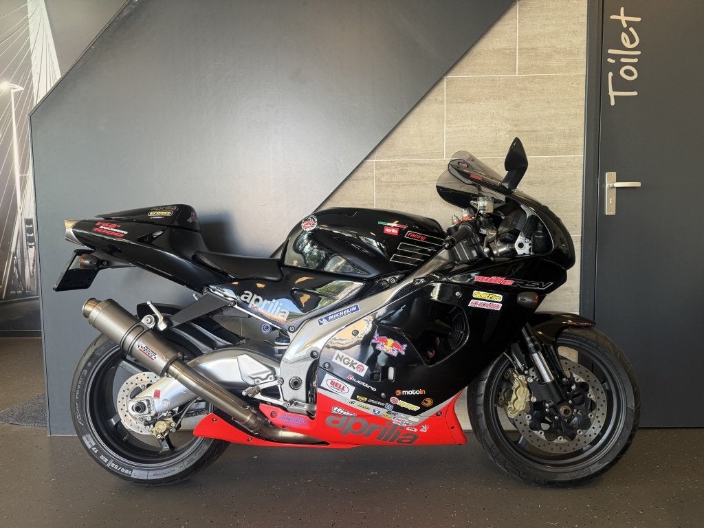 Aprilia Sport RSV 1000 mille (bj 2000), Via Galileo Galilei 1
30033   Noale, IT, Aprilia, Bedrijf, Meer dan 35 kW