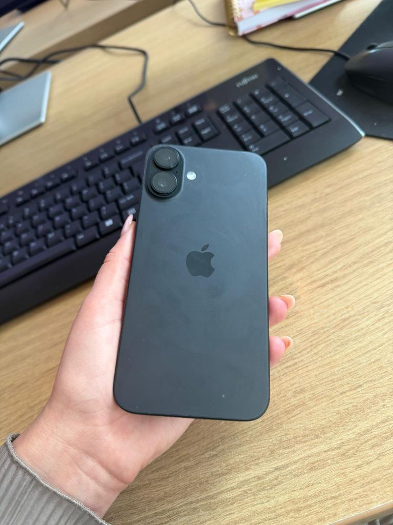 Iphone 16 plus (128 GB), Telecommunicatie, Mobiele telefoons | Apple iPhone, 128 GB, Ophalen of Verzenden, Zo goed als nieuw, Zonder simlock