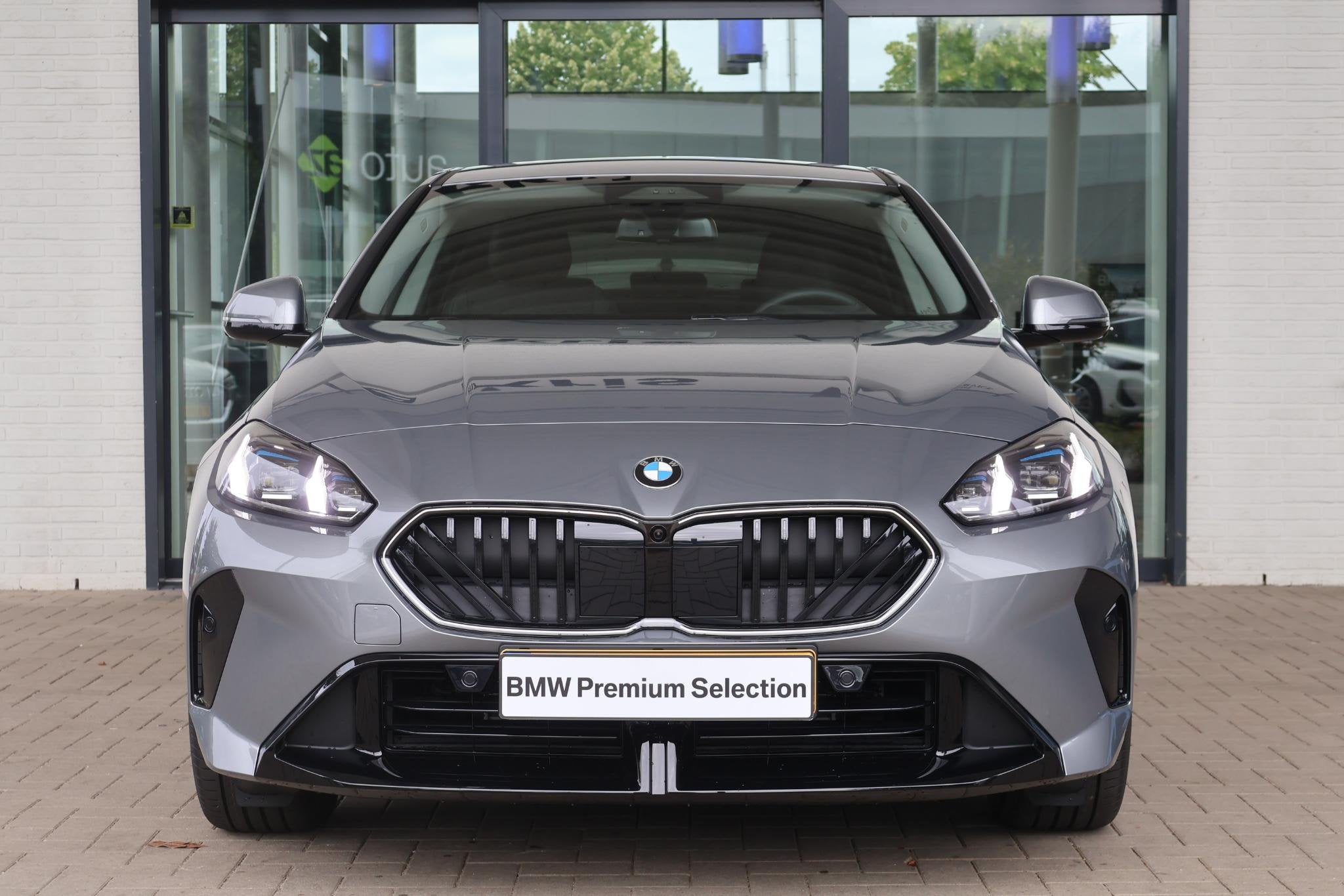 BMW 2-serie Gran Coupé 220 M Sport Design Edition | Driving, Met garantie (alle), Origineel Nederlands, Bedrijf, 19 km/l