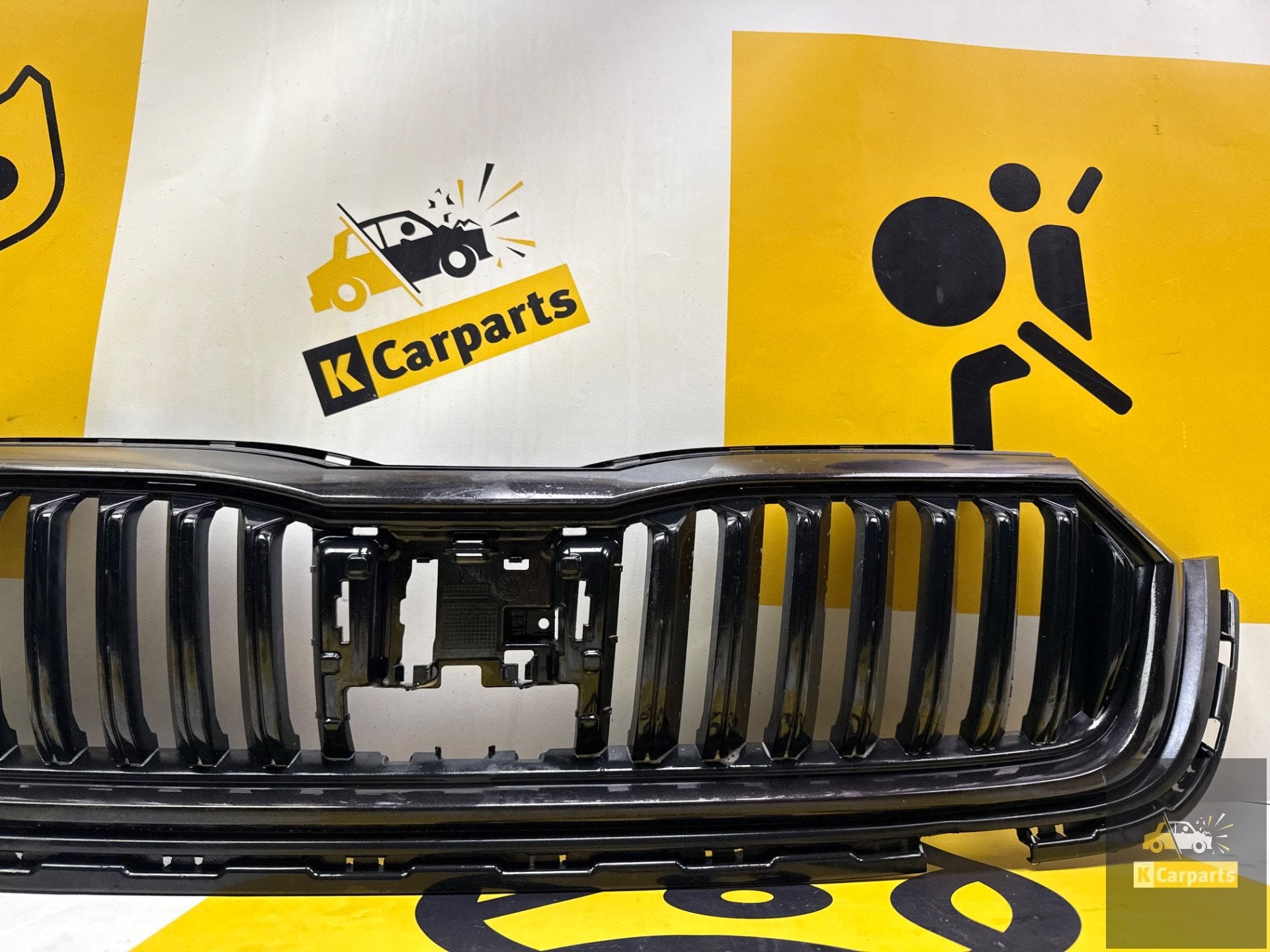 Skoda Octavia 4 Grill Origineel IV 5E3 19-5E3 Grill, Voor, Skoda, Bumper, Skoda Auto a.s.
