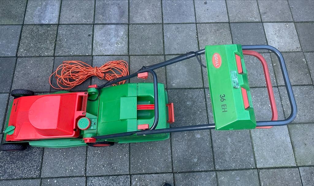 Brill 36 EH grasmaaier, Tuin en Terras, Grasmaaiers, Cirkelmaaier, Gebruikt, Elektrische grasmaaier, Ophalen of Verzenden