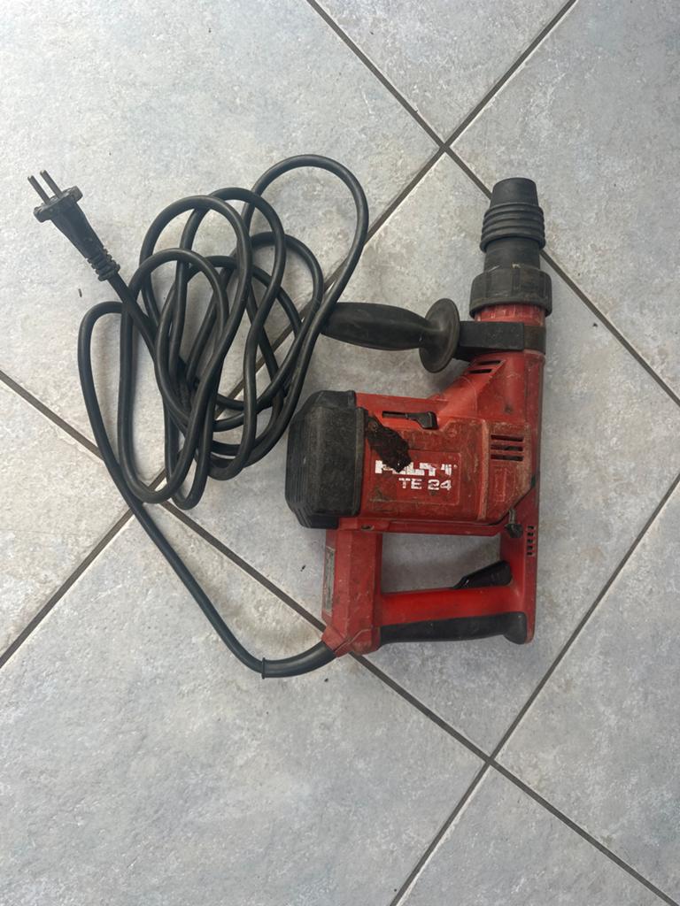 Hilti TE 24 Boorhamer - Krachtig en Betrouwbaar, Boormachine, Ophalen of Verzenden, Klopboormechanisme, Gebruikt