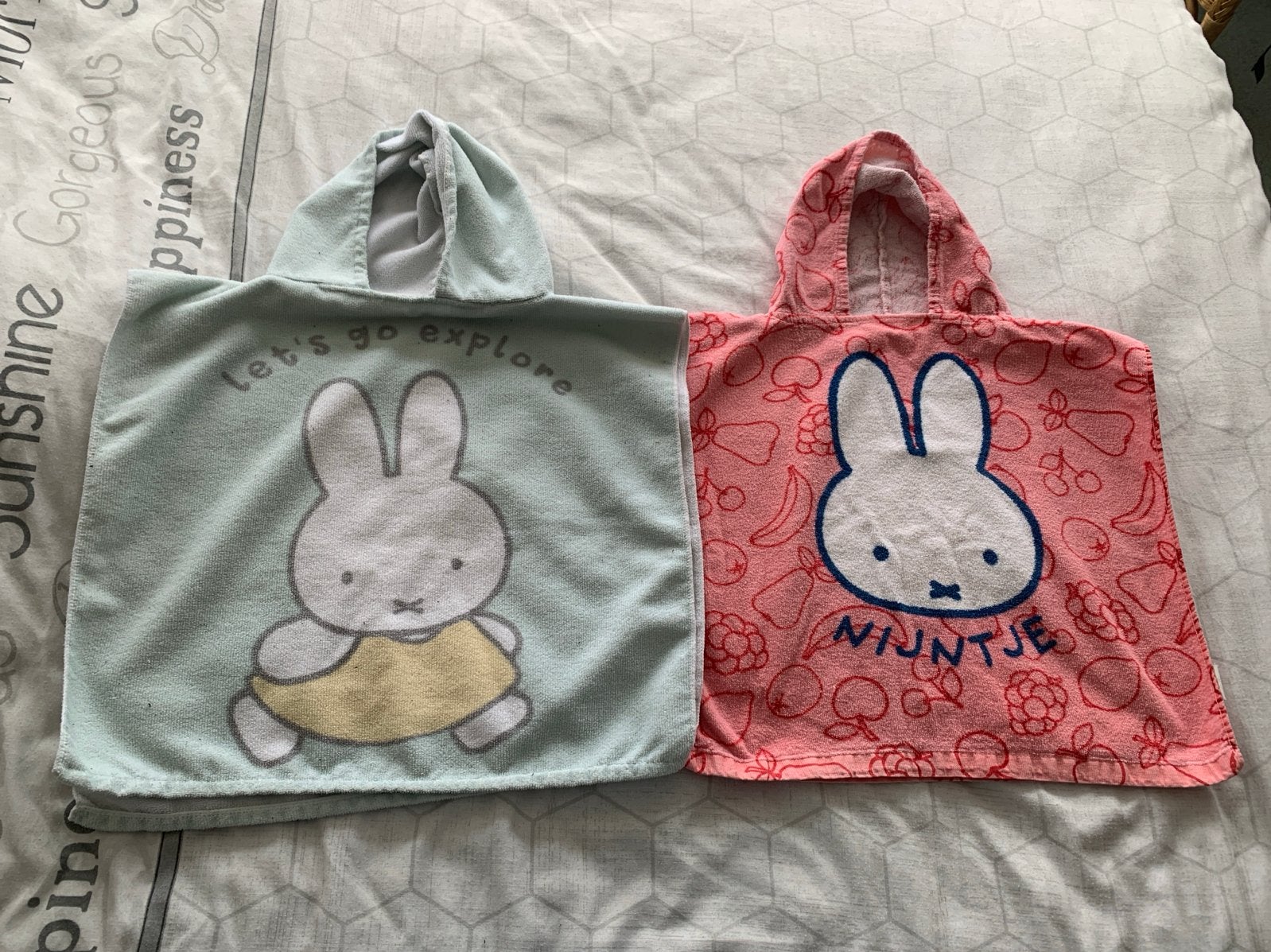 2 Nijntje badponcho's, Ophalen of Verzenden, Gebruikt, Meisje