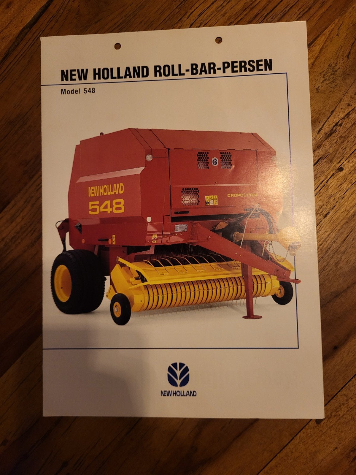 tractor folder New Holland ROLL-BAR persen, Boeken, Ophalen of Verzenden, Zo goed als nieuw