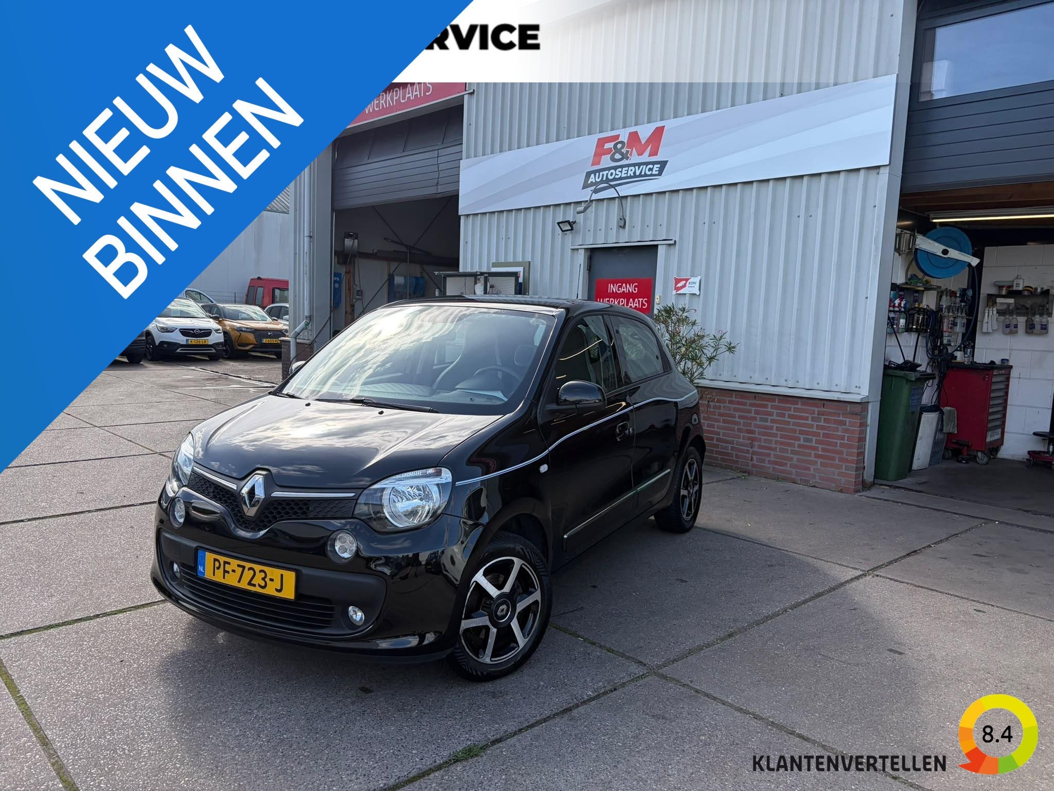 Renault Twingo 1.0 SCe Life Airco, cruise, navi, camera, pdc, Auto's, Gebruikt, Euro 6, 4 stoelen, Zwart