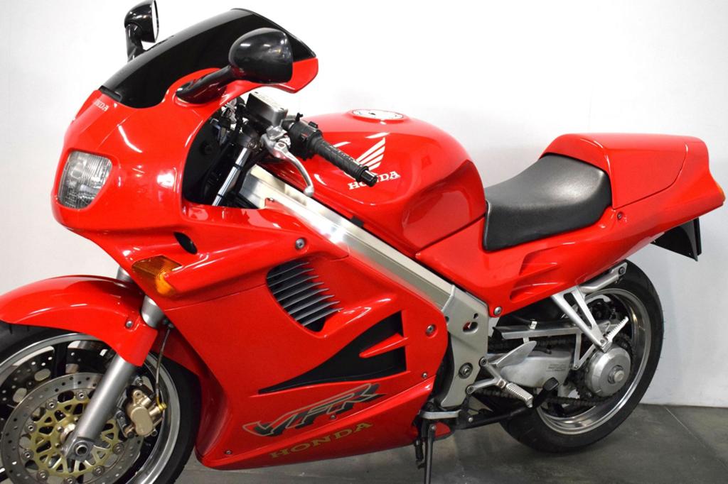 HONDA VFR 750 F V4 (bj 1996), HONDA, 4 cilinders, Motorrijbewijs A, Bedrijf
