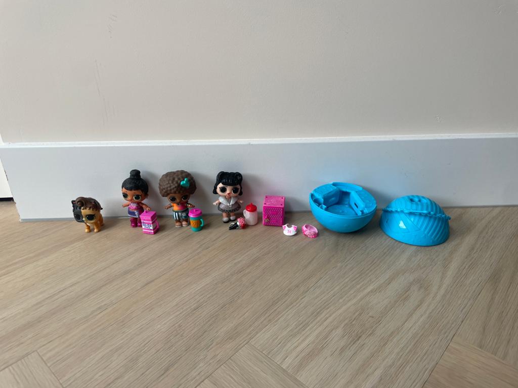 L.O.L. set, Kinderen en Baby's, Speelgoed | Poppen, Ophalen of Verzenden, Babypop