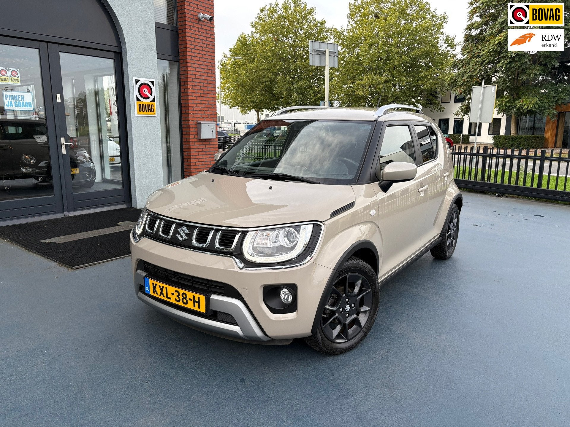 Suzuki IGNIS 1.2 Smart Hybrid Select AUTOMAAT LMV AIRCO, Auto's, Gebruikt, Euro 6, 4 cilinders, Bruin