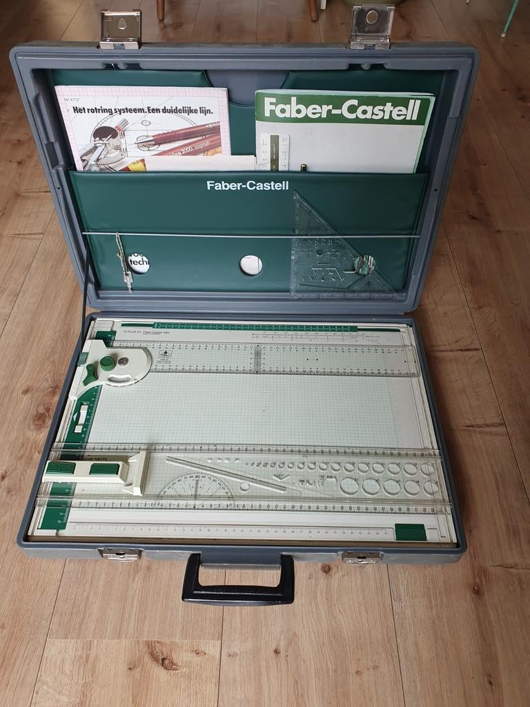 Faber-Castell 1083 - TZ plus A3, Doe-het-zelf en Verbouw, Tekentafels, Ophalen, Gebruikt