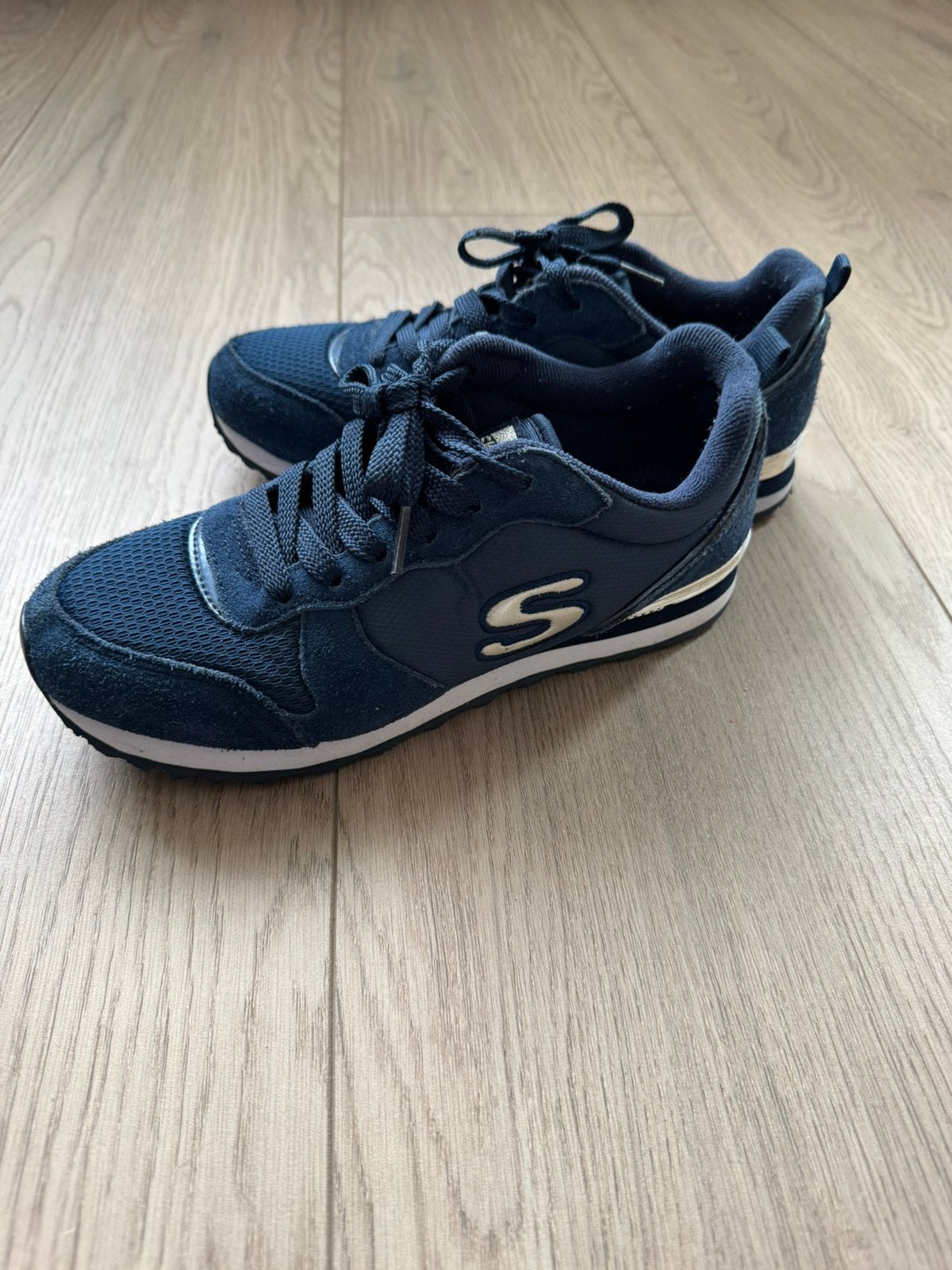 Skechers Dames- 38, Kleding | Dames, Schoenen, Zo goed als nieuw, Sneakers of Gympen, Blauw, Ophalen