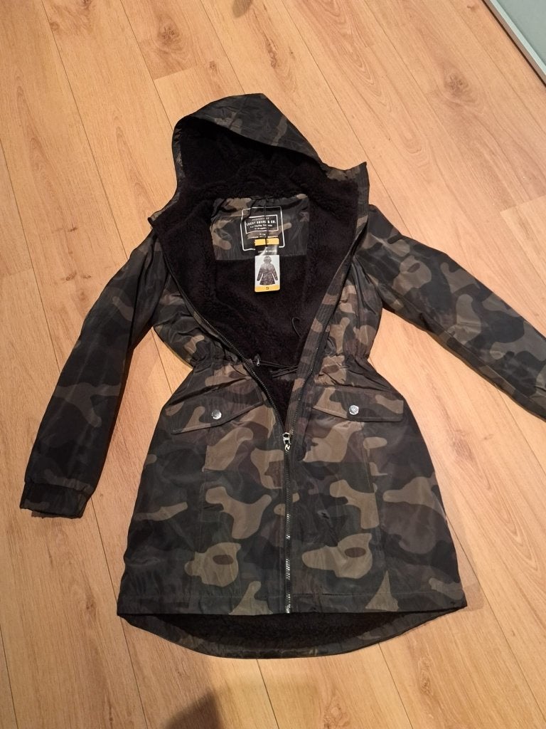 Nieuwe parkajas camouflage / legerprint, Meerkleurig, Nieuw, Ophalen of Verzenden, Lucky Brands