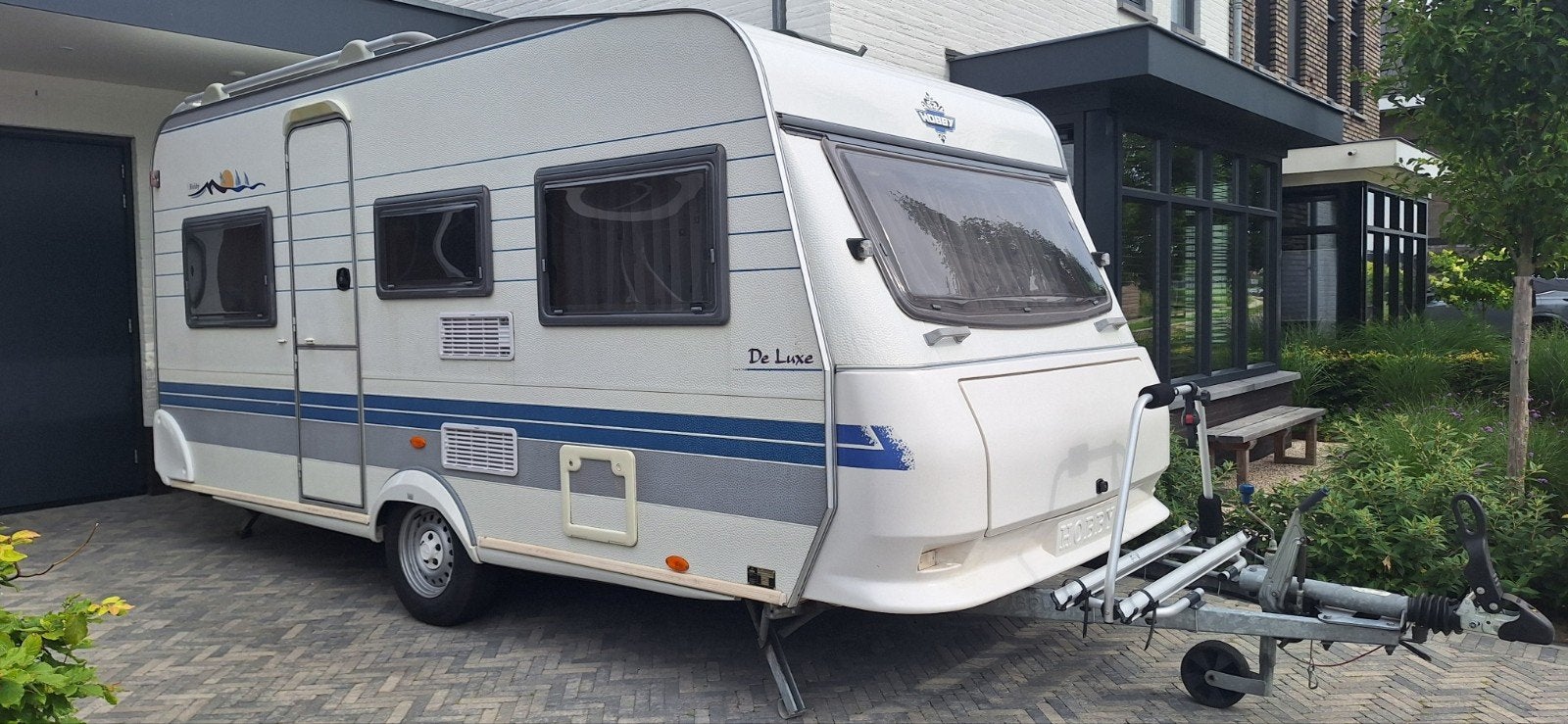 Mooie Hobby De Luxe 450 incl. oa. voortent en luifel, Rondzit, Hobby, 750 - 1000 kg, Particulier