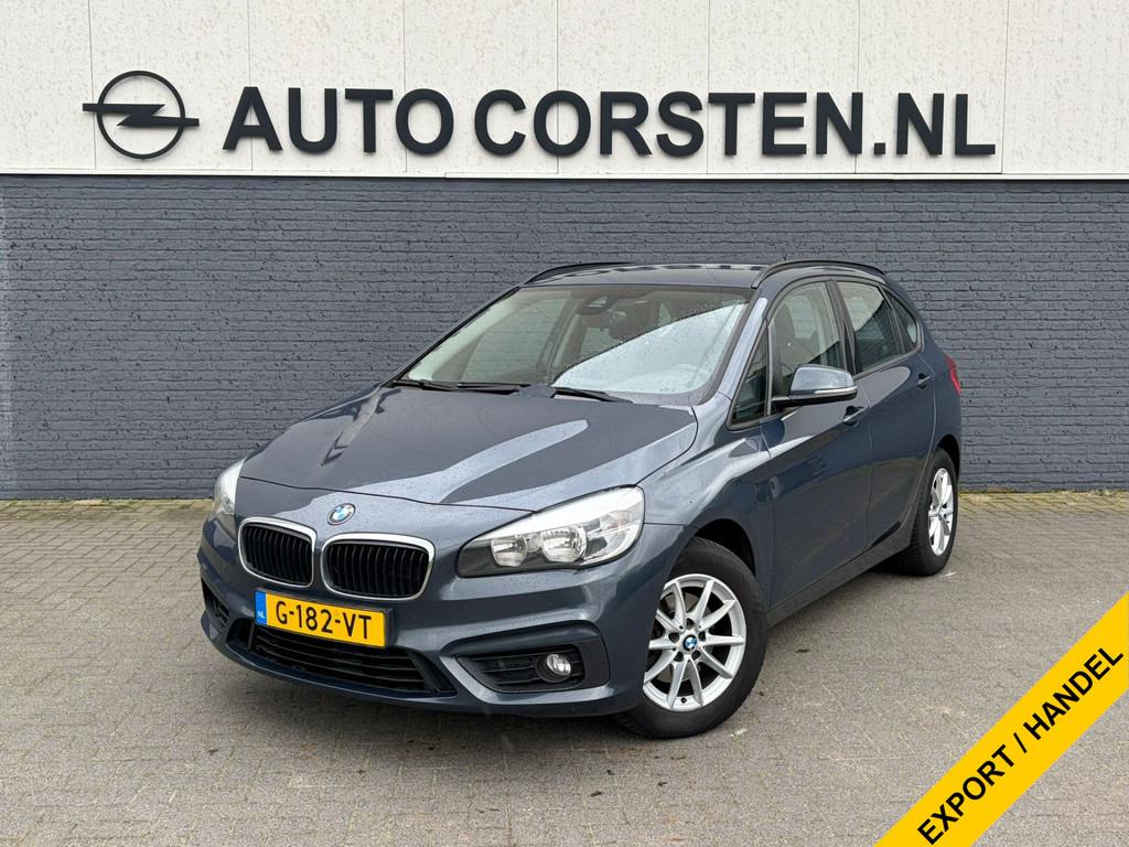 BMW 2 Serie Active Tourer 218D 136PK Trekhaak Navi Ecc Cruis, Voorwielaandrijving, Lichtsensor, 725 kg, Te koop