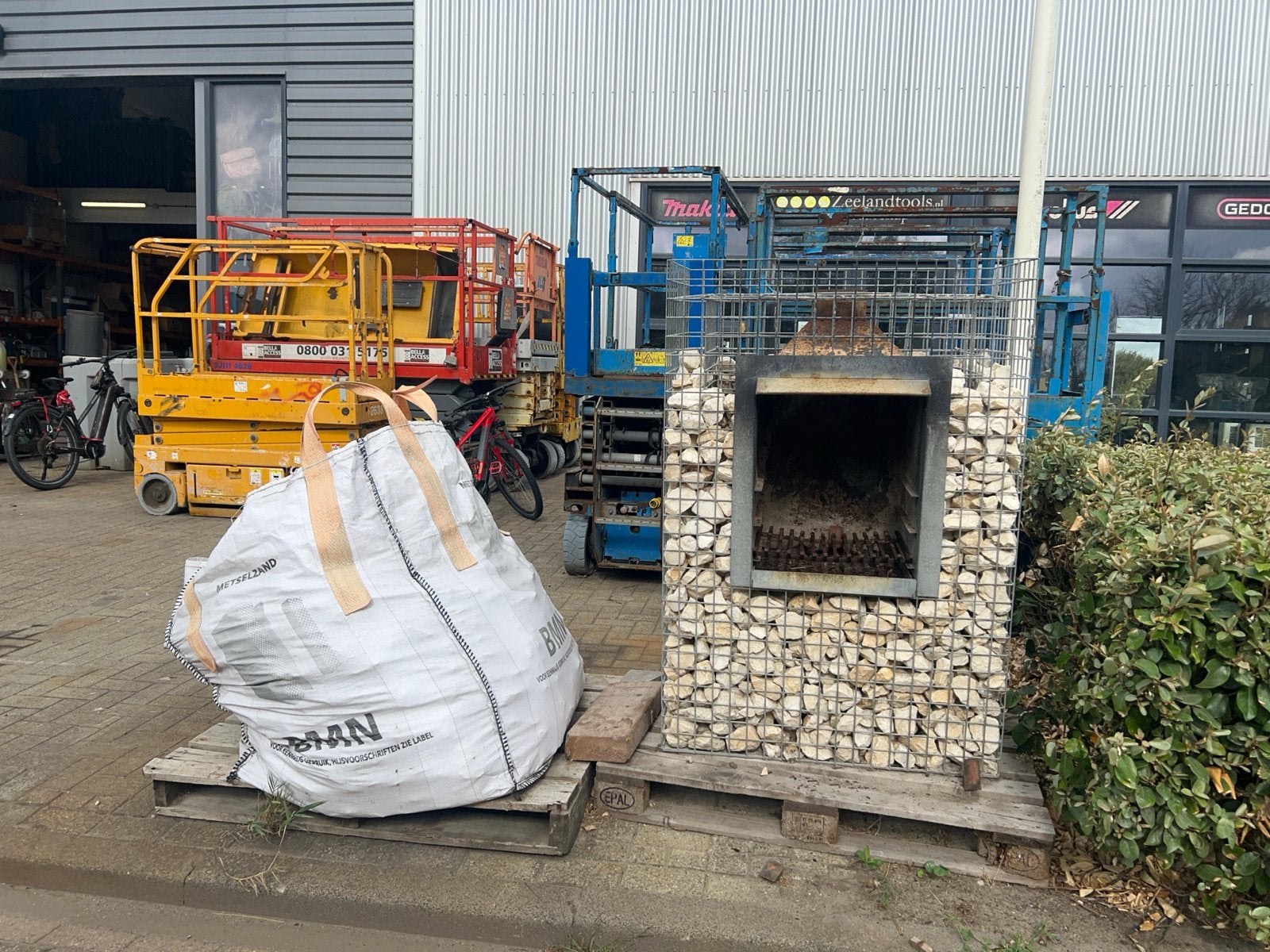 Gabion Vuurkorf / Buitenhaard met Big Bag Stenen, Ophalen, Gebruikt, Vuurkorf
