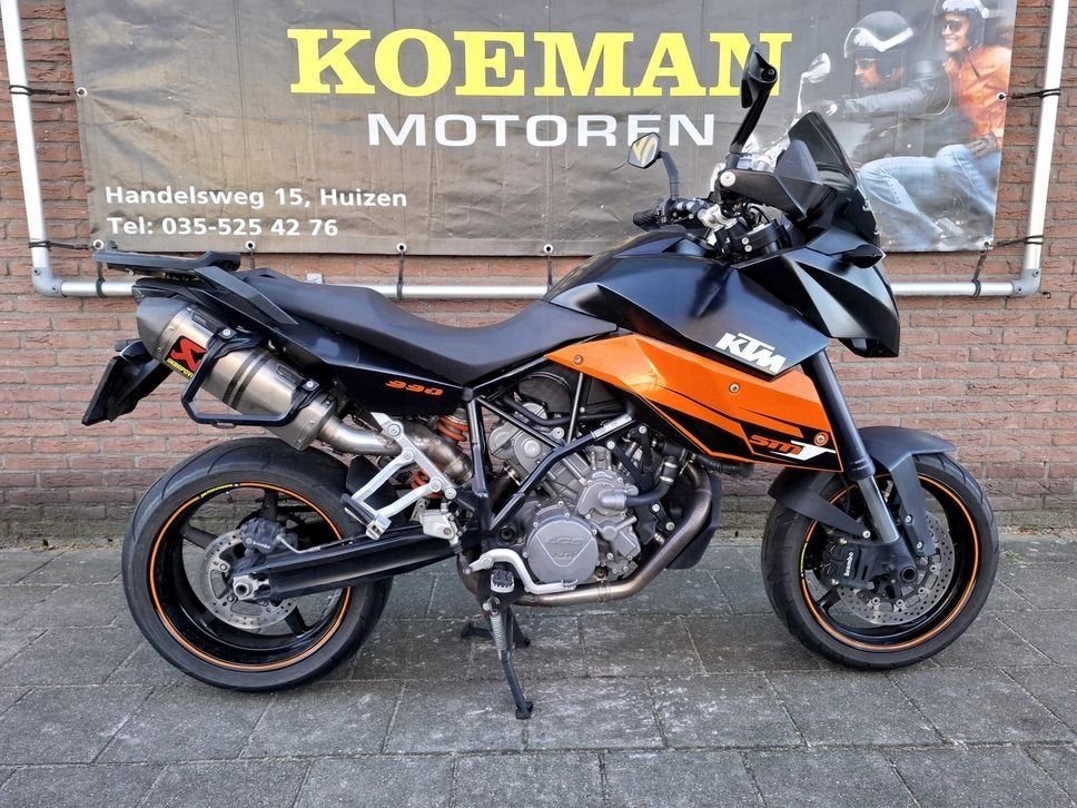 KTM 990 SUPERMOTO T (bj 2009) Akrapovic met zijtassen, Motoren, 2 cilinders, KTM, Motorrijbewijs A, Bedrijf