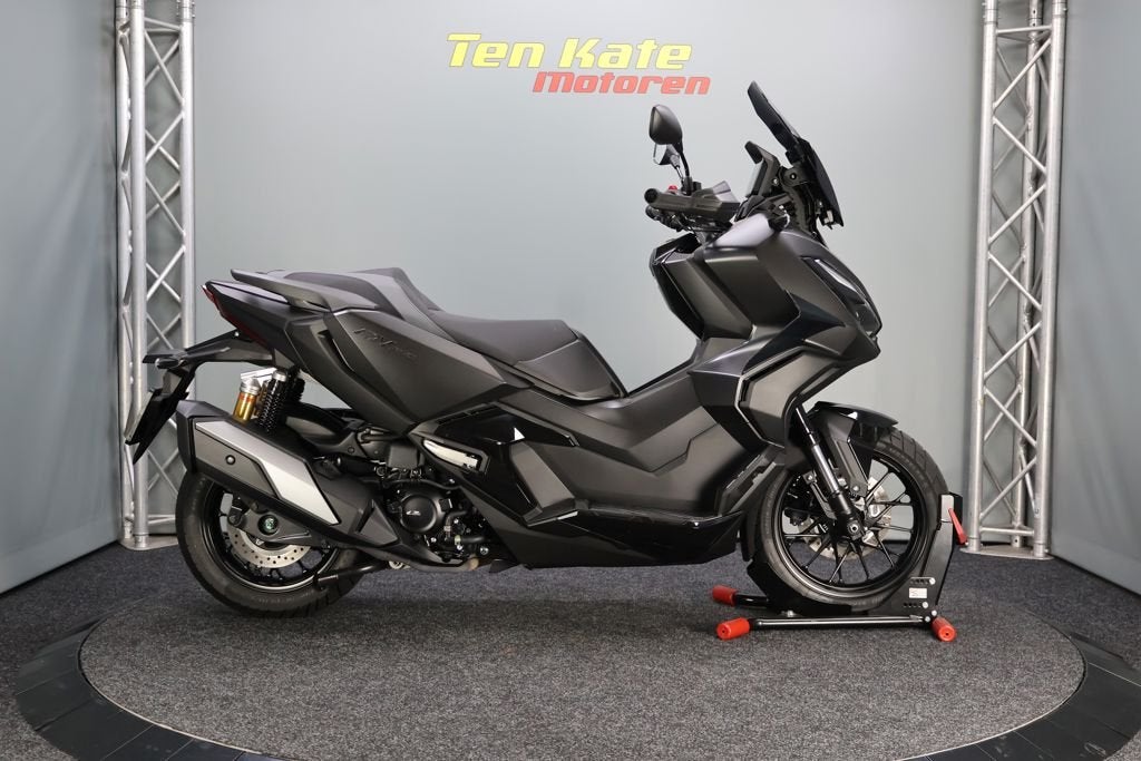 Honda ADV 350, Toermotor, ABS, 350 cc, 12 t/m 35 kW