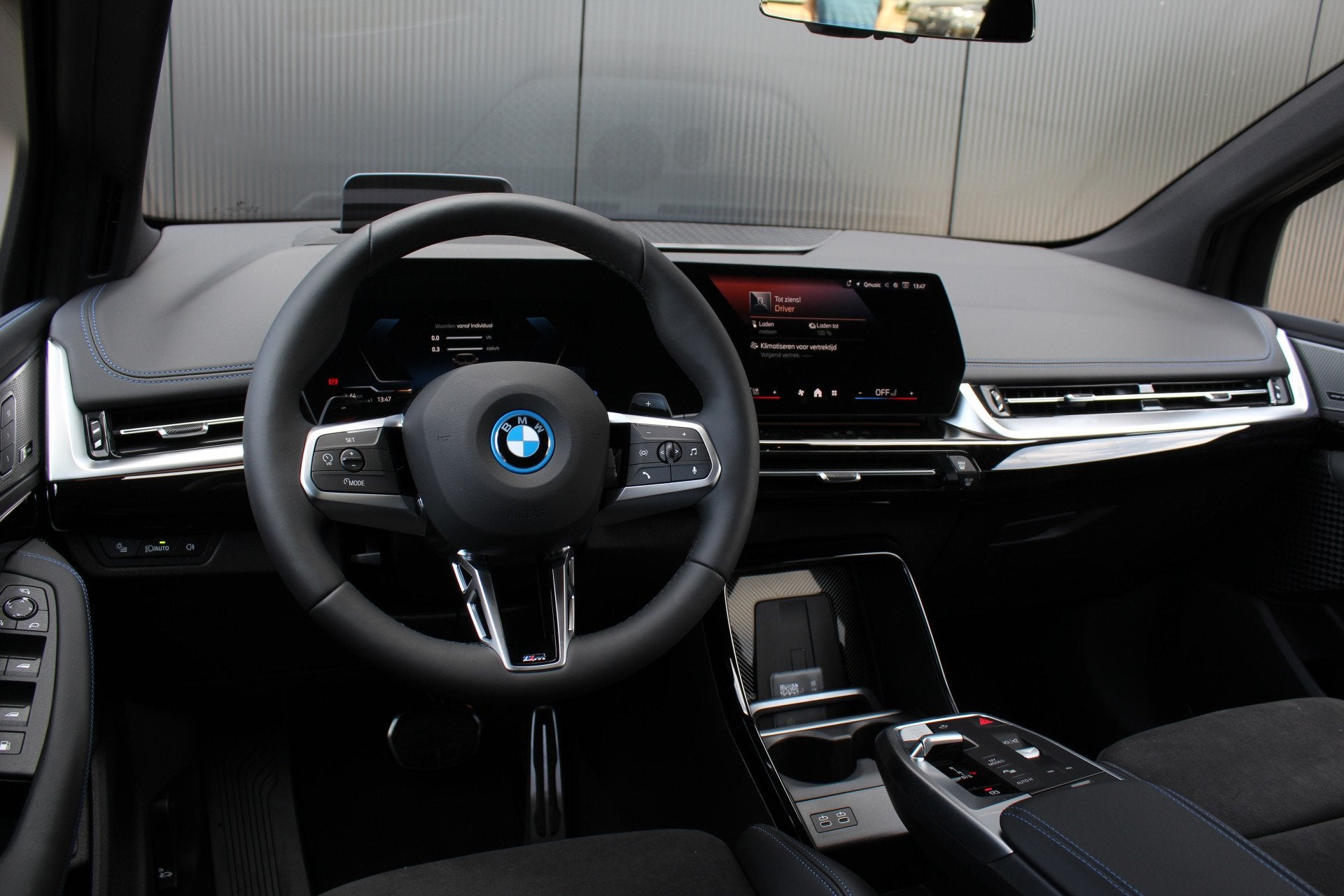 BMW 2 Serie Active Tourer 225e xDrive M Sport Automaat / Tre, Auto's, Automaat, 1800 kg, Zwart, 38 km/l