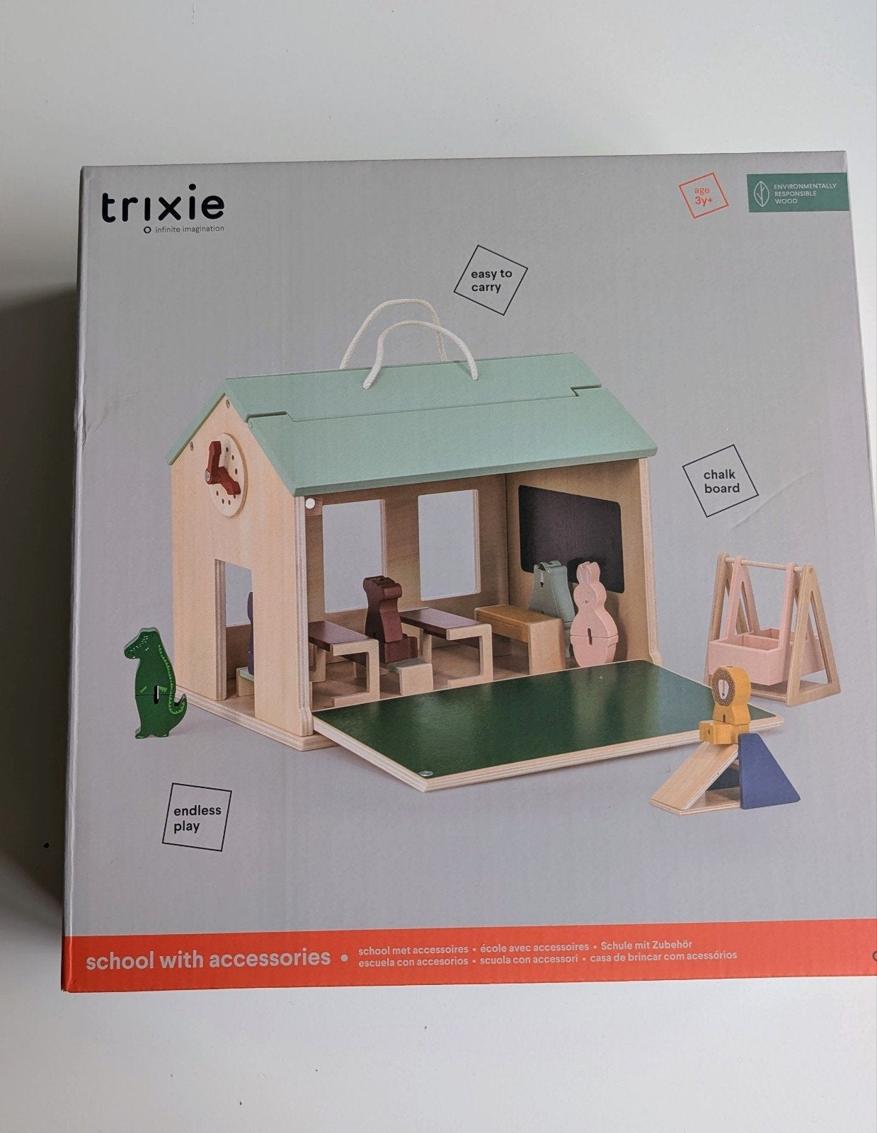 Trixie houten speelgoed school. Draagbaar, Ophalen of Verzenden, Nieuw, Poppenhuis