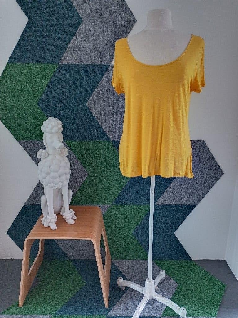 Leuke top / shirt van who's that girl te koop maat xl, Kleding | Dames, Ophalen, Who's that girl, Geel, Maat 46/48 (XL) of groter