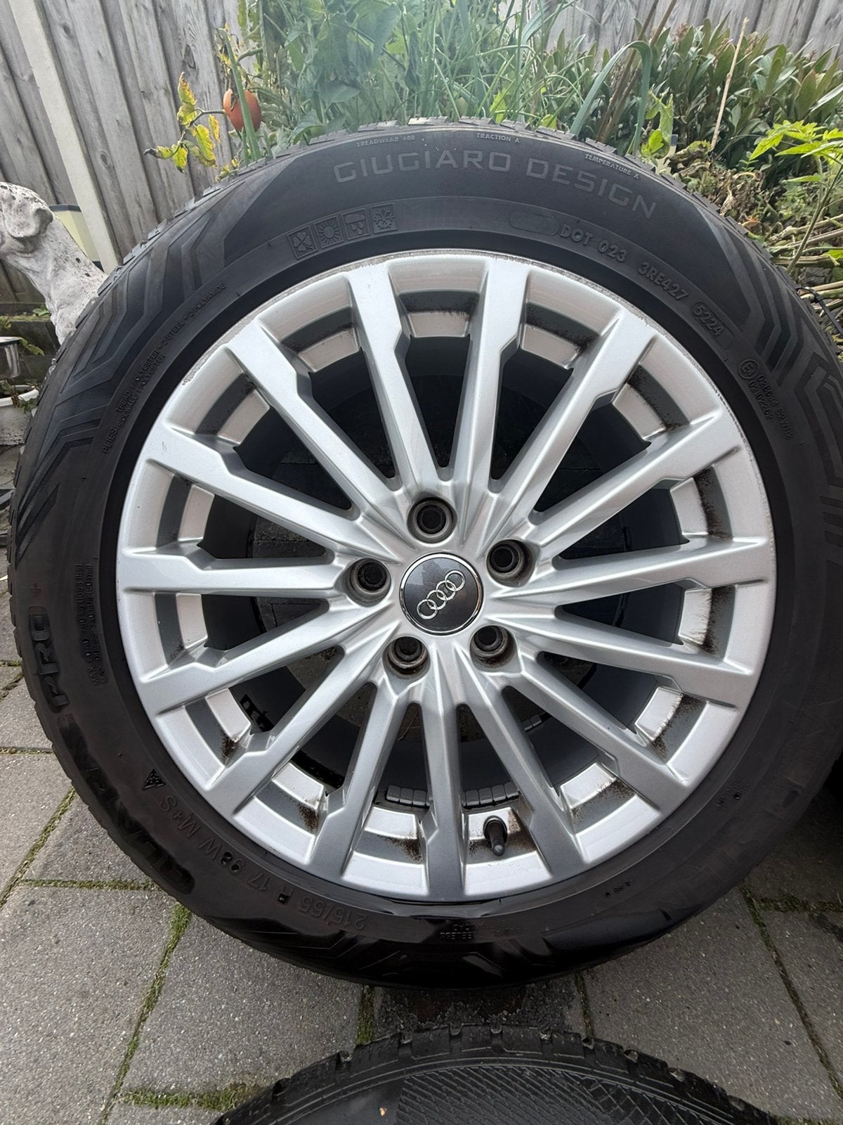 Audi/Q2/velgen/5x112/Winter/zilver, Audi, Niet opgegeven, 17 inch, Personenwagen