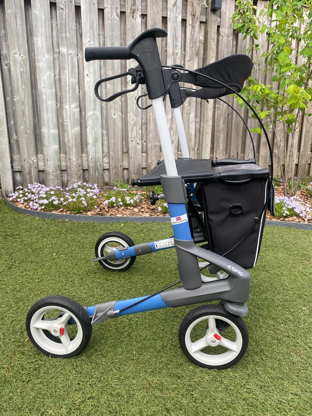Topro Troja 5G - maat S - rollator met tas en rugband, Ophalen, Opvouwbaar, Zo goed als nieuw