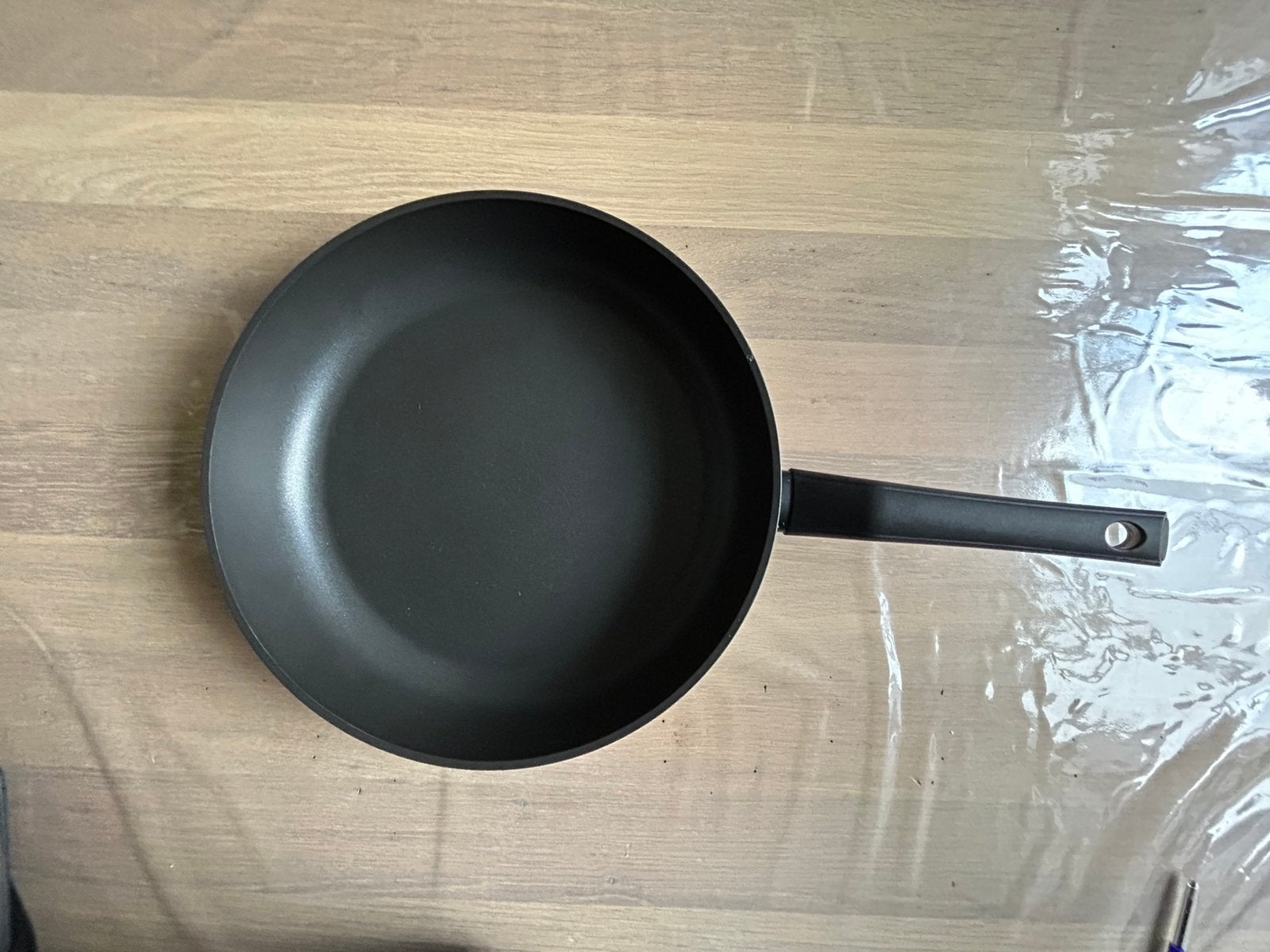 Hapjespan, Huis en Inrichting, Ophalen, Zo goed als nieuw, Overige materialen