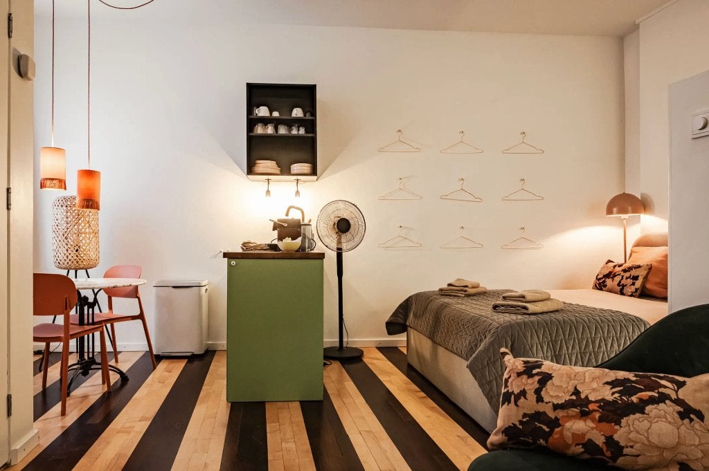 Private Amsterdam Short Stays: Studios & Canal Apartment, 45 m², Direct bij eigenaar, Appartement, Amsterdam
