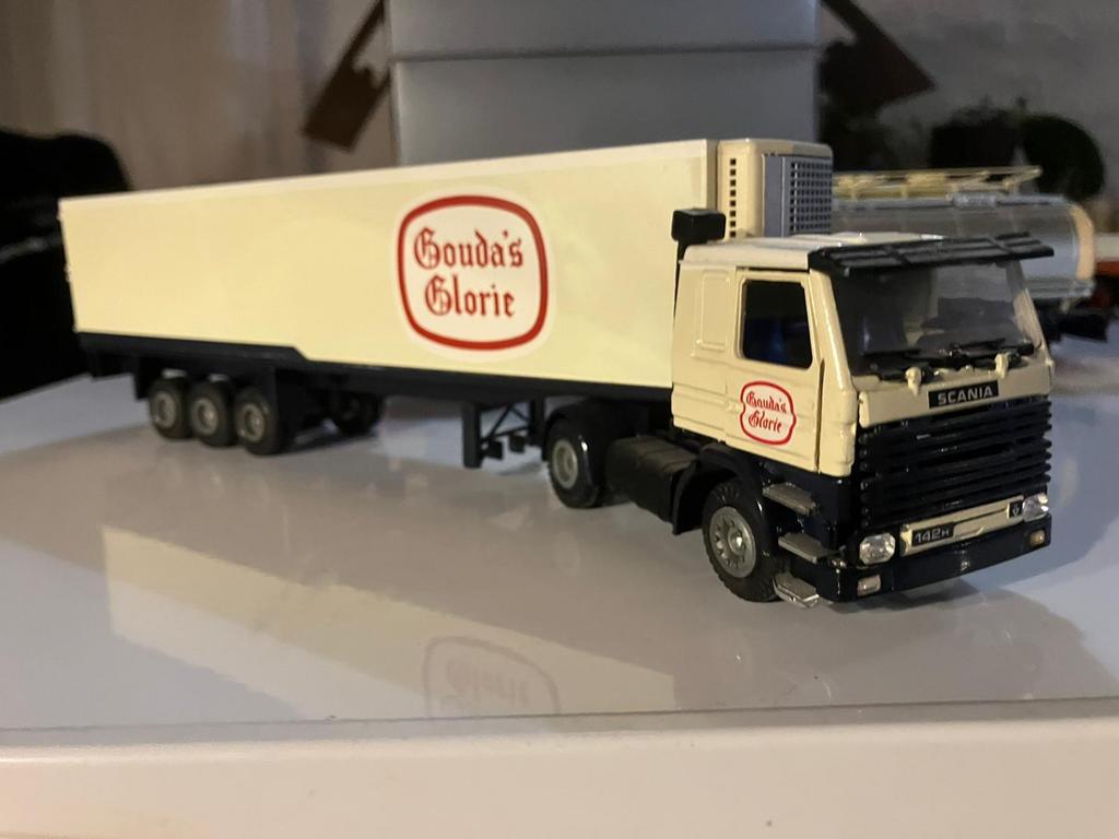 1:50 Tekno scania Gouda’s Glorie (lopik) gesloten trailer., Verzenden, Zo goed als nieuw, Bus of Vrachtwagen, Tekno
