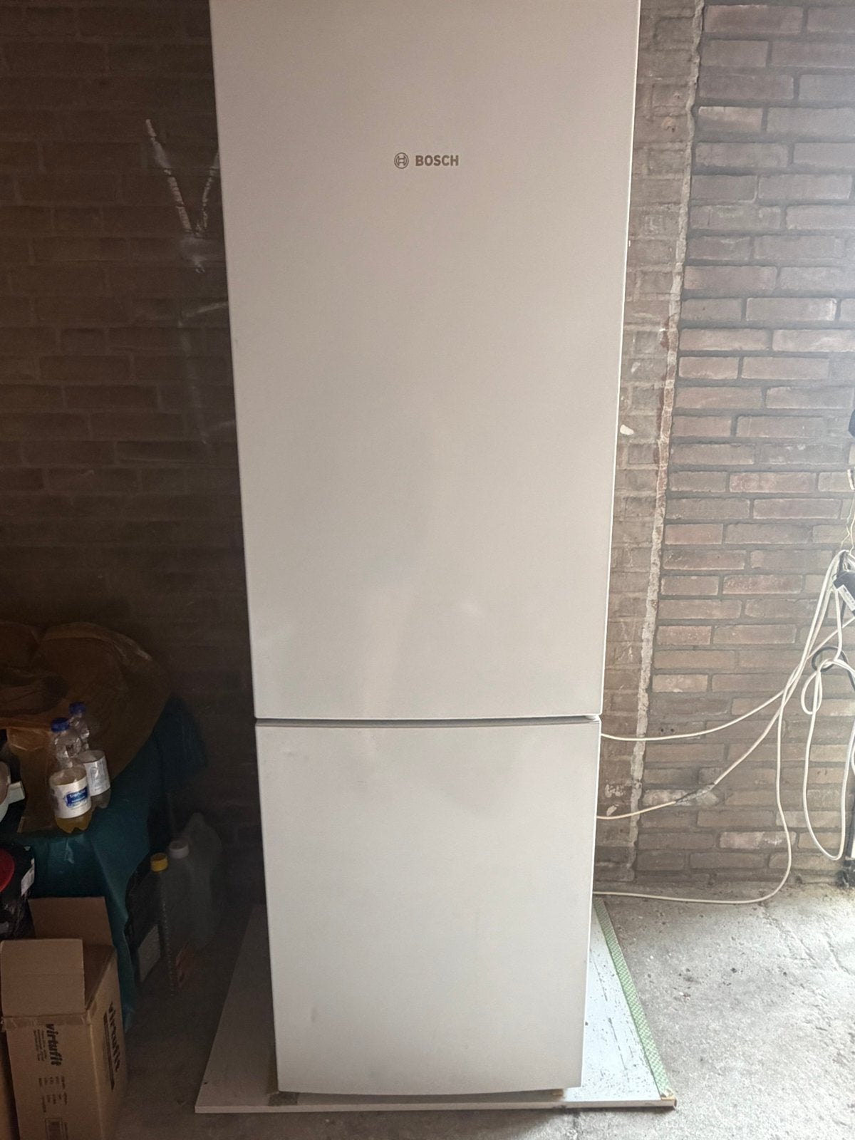 Bosch koelvriescombinatie, Witgoed en Apparatuur, Koelkasten en IJskasten, 200 liter of meer, Met aparte vriezer, Zo goed als nieuw