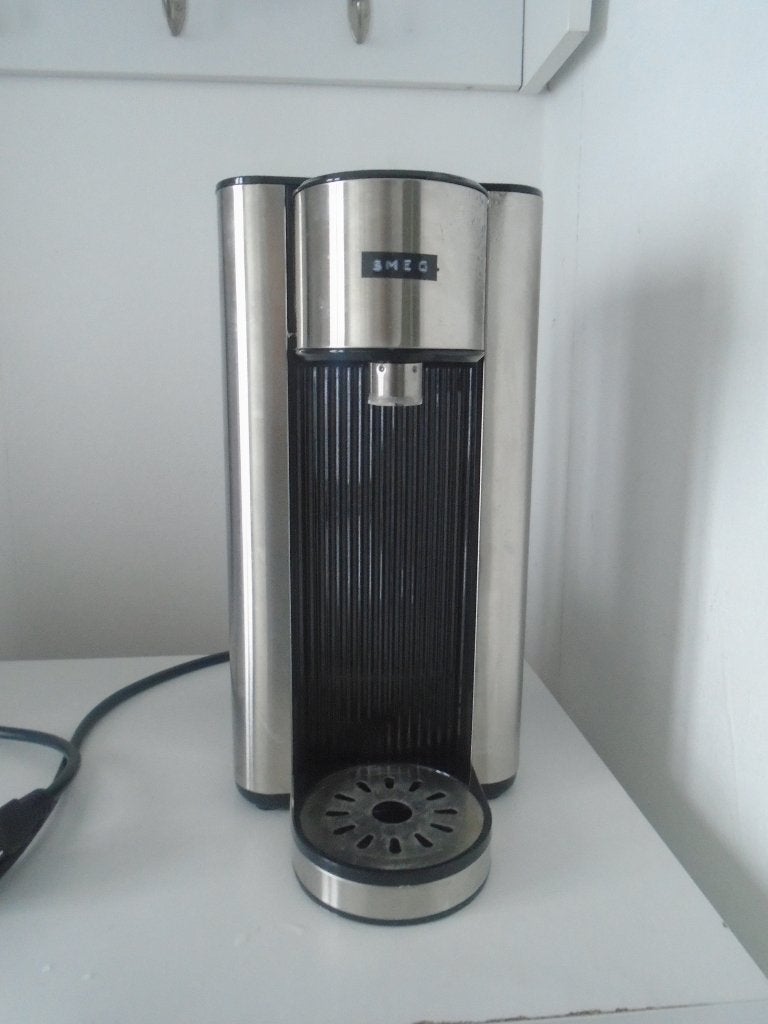 Smeg Heetwaterdisponser, 2 liter of meer, Verzenden, Gebruikt, Rvs