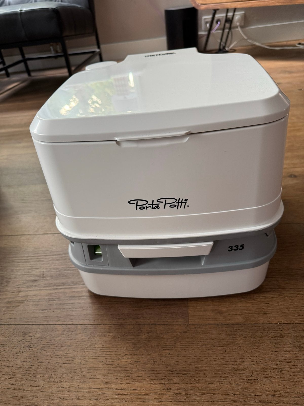 Thetford Porta Potti Qube 335 Draagbaar Toilet, Caravans en Kamperen, Ophalen of Verzenden, Zo goed als nieuw