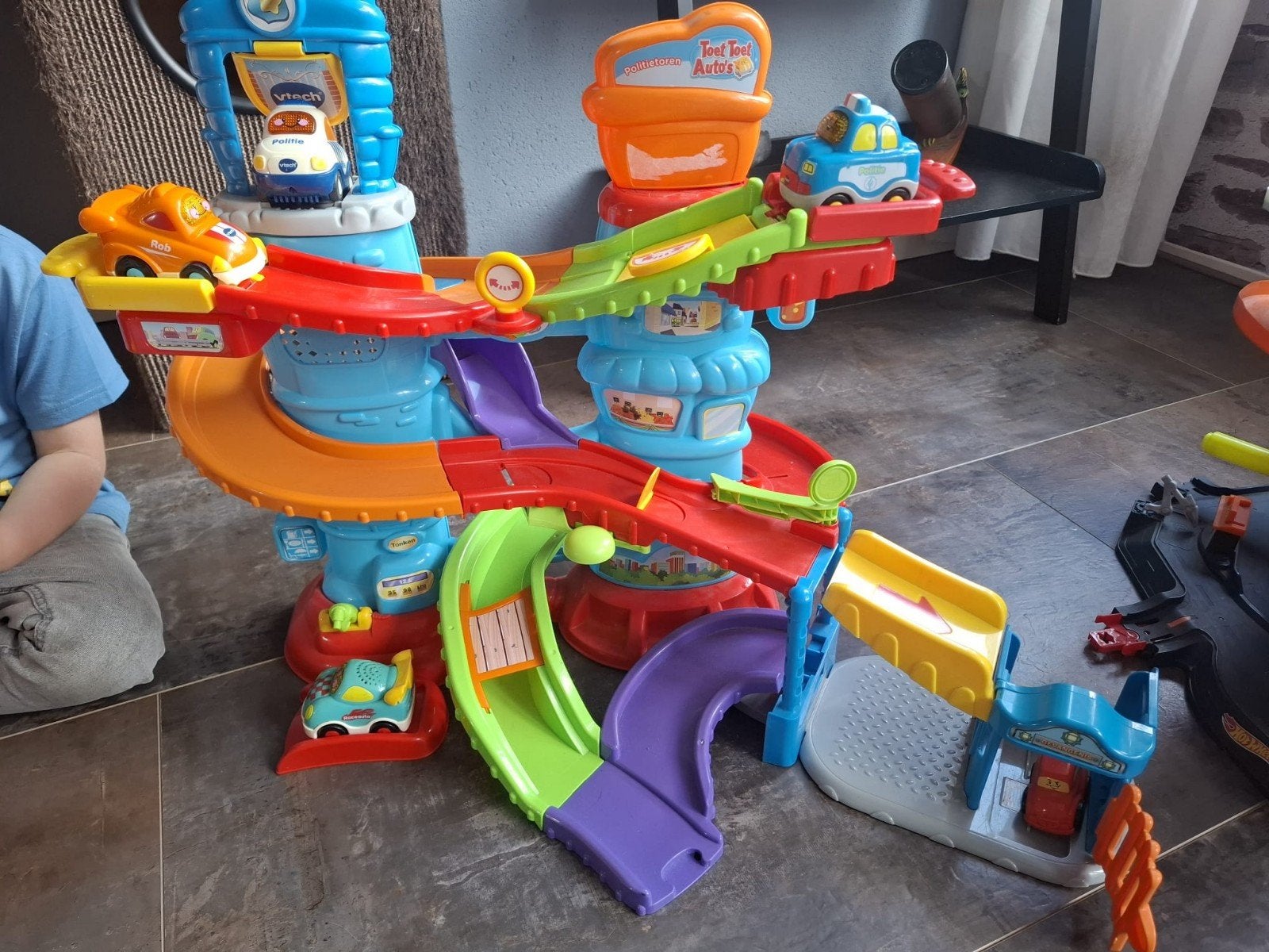 VTech Toet Toet Politiebureau met helling en vliegveld, Ophalen of Verzenden, Gebruikt