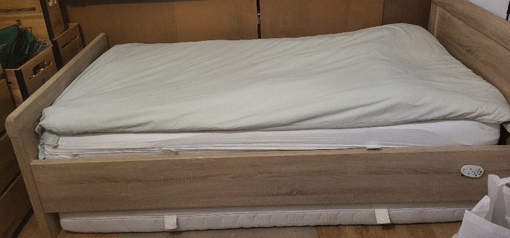 Bed, Ophalen, Gebruikt, 90 cm, Eenpersoons