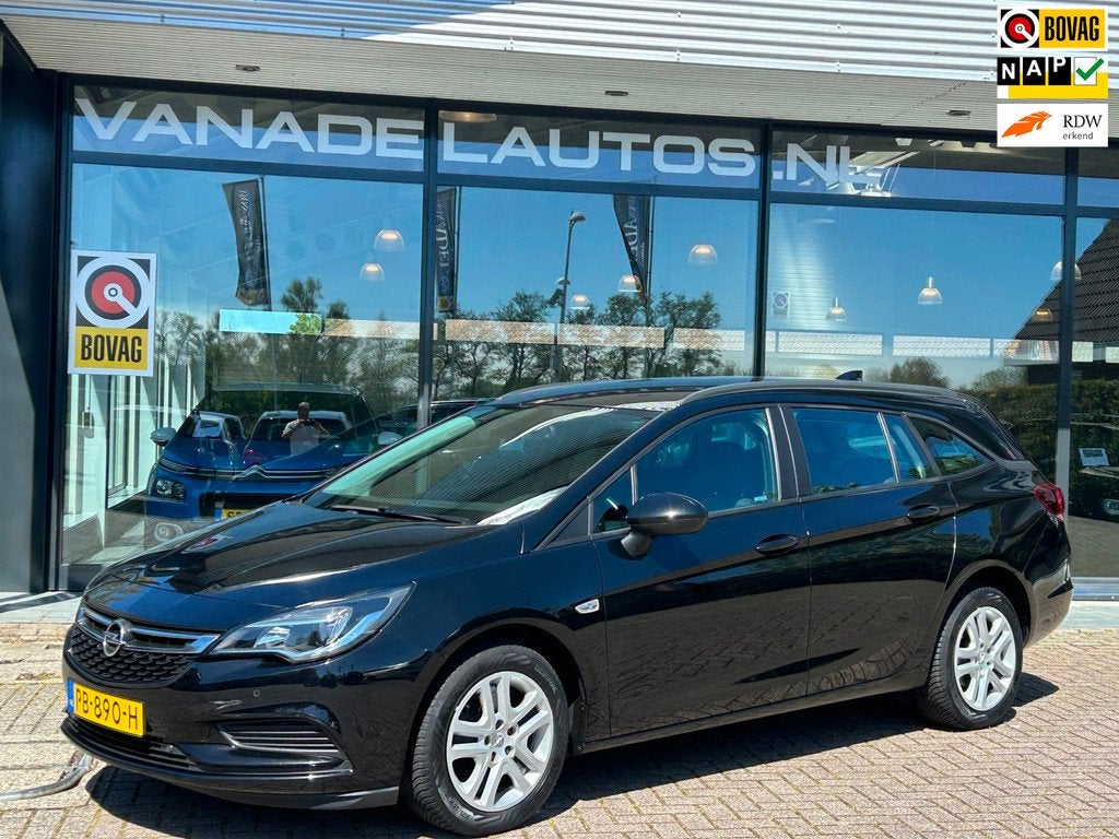 Opel Astra Sports Tourer Online Navi Camera Park.Sens NL-Aut, Auto's, Opel, Voorwielaandrijving, Stof, Gebruikt, 1178 kg