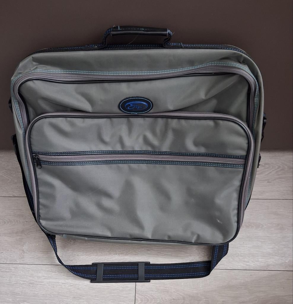 Nieuwe Aktetas / Laptoptas met vele vakken - Nooit gebruikt, Ophalen of Verzenden, Nieuw, Schouderband, Aktetas