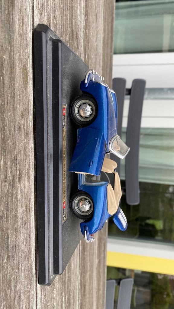 Modelauto, Hobby en Vrije tijd, Ophalen, Zo goed als nieuw
