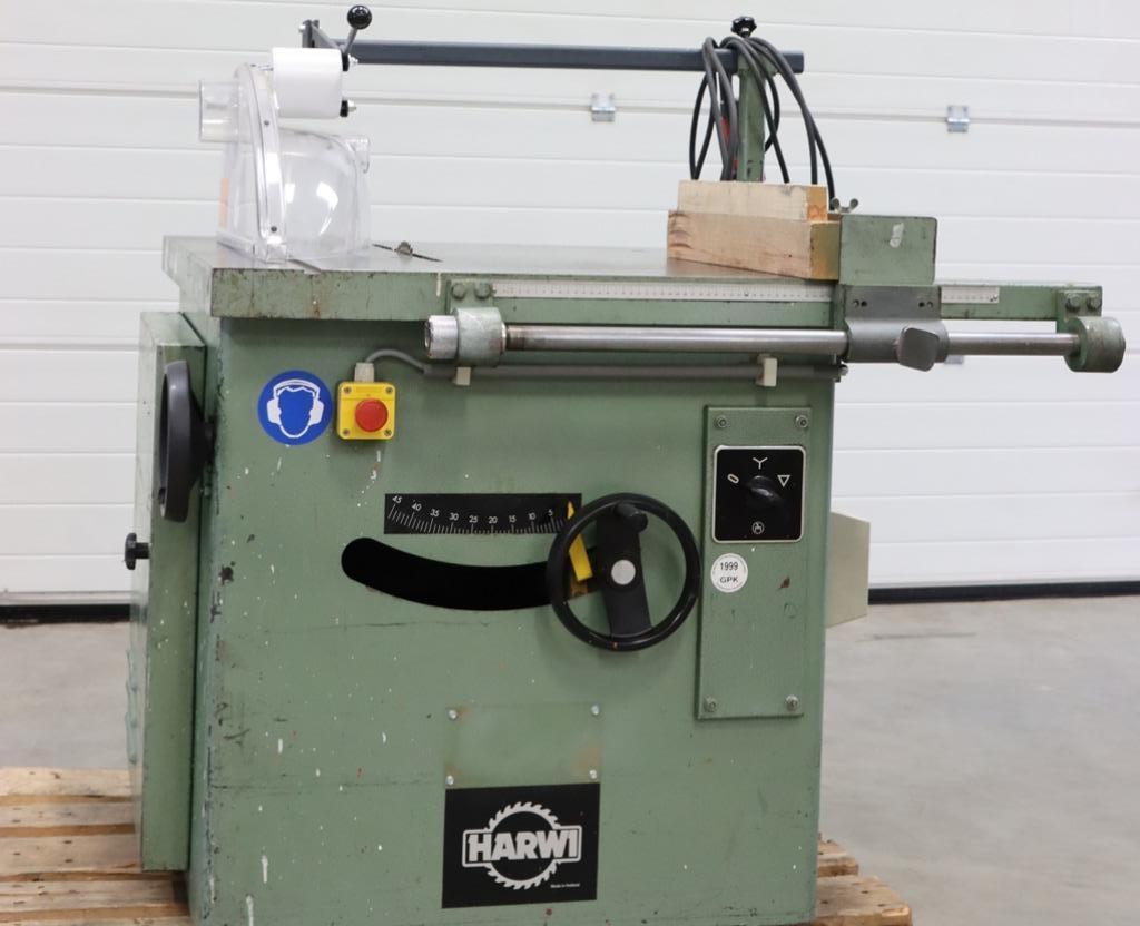 Zaagmachine Harwi 130, 100 liter of meer, Ophalen, Gebruikt, Olievrij