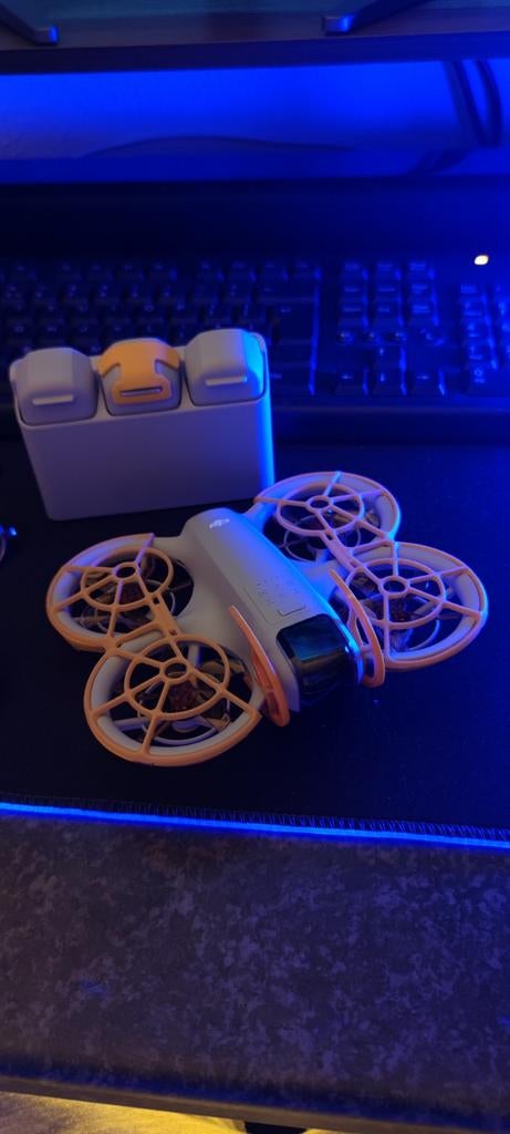 DJI Neo, Audio, Tv en Foto, Drones, Zo goed als nieuw, Speelgoeddrone, Basiskwaliteit, DJI, Minder dan 250 gram, Minder dan 15 minuten