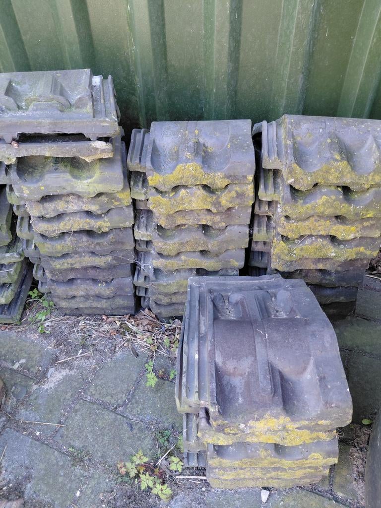 Mulderspannen knikpannen - +/- 75 stuks, Ophalen, Gebruikt, Steen of Klei, 15 m² of meer