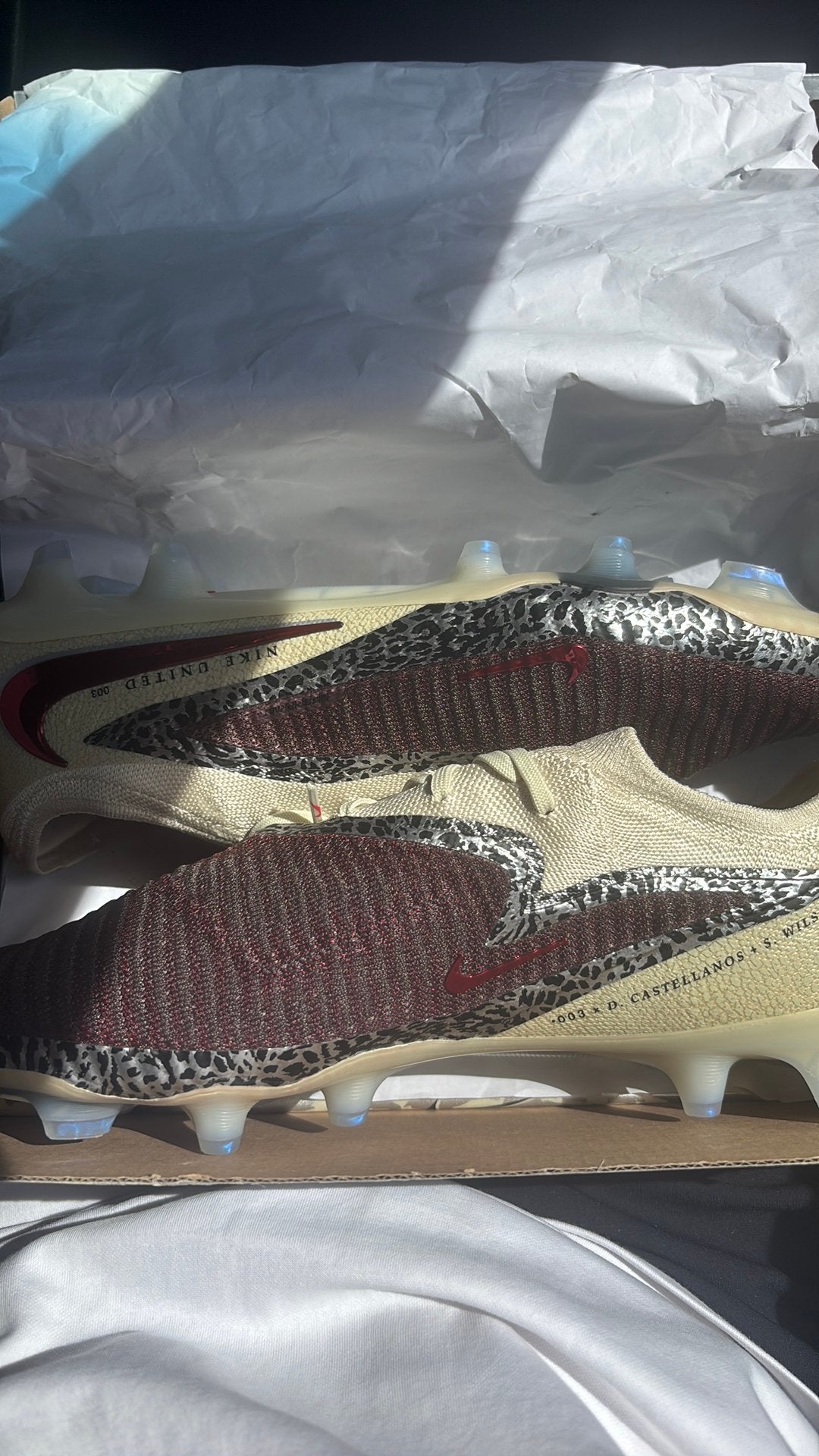 size 45 Nike Phantom 6 Low Elite gras voetbalschoenen, Overige merken, Overige typen, Nieuw, Ophalen of Verzenden