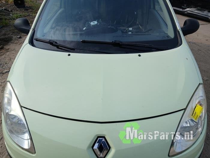 Motorkap van een Renault Twingo